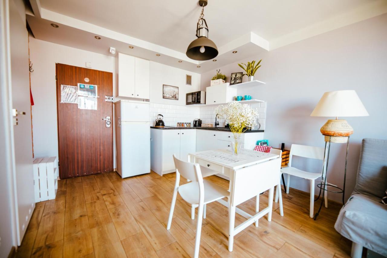 Bright 14Th Floor Central Home With Balcony & Views Varsavia Esterno foto