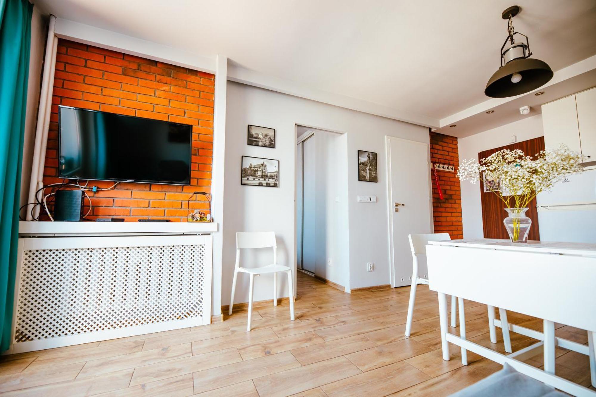 Bright 14Th Floor Central Home With Balcony & Views Varsavia Esterno foto