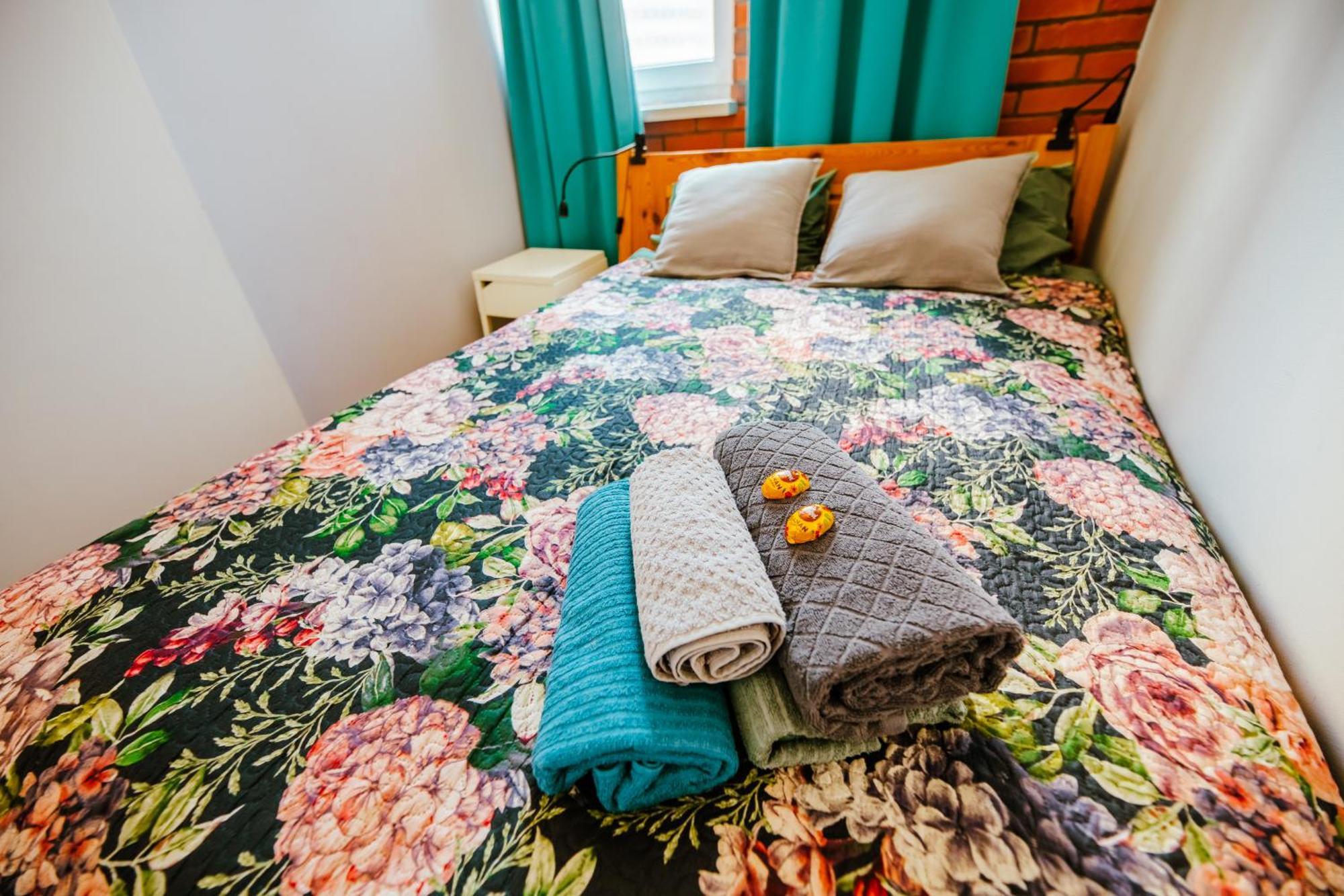 Bright 14Th Floor Central Home With Balcony & Views Varsavia Esterno foto