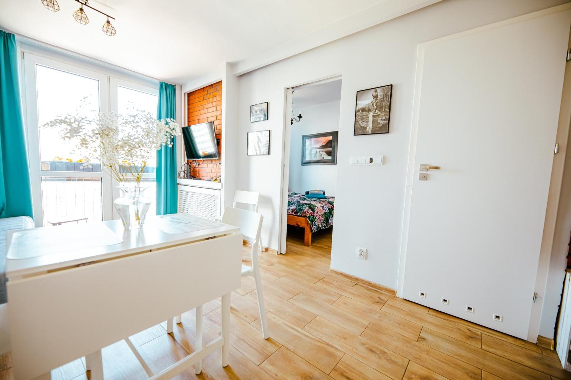 Bright 14Th Floor Central Home With Balcony & Views Varsavia Esterno foto