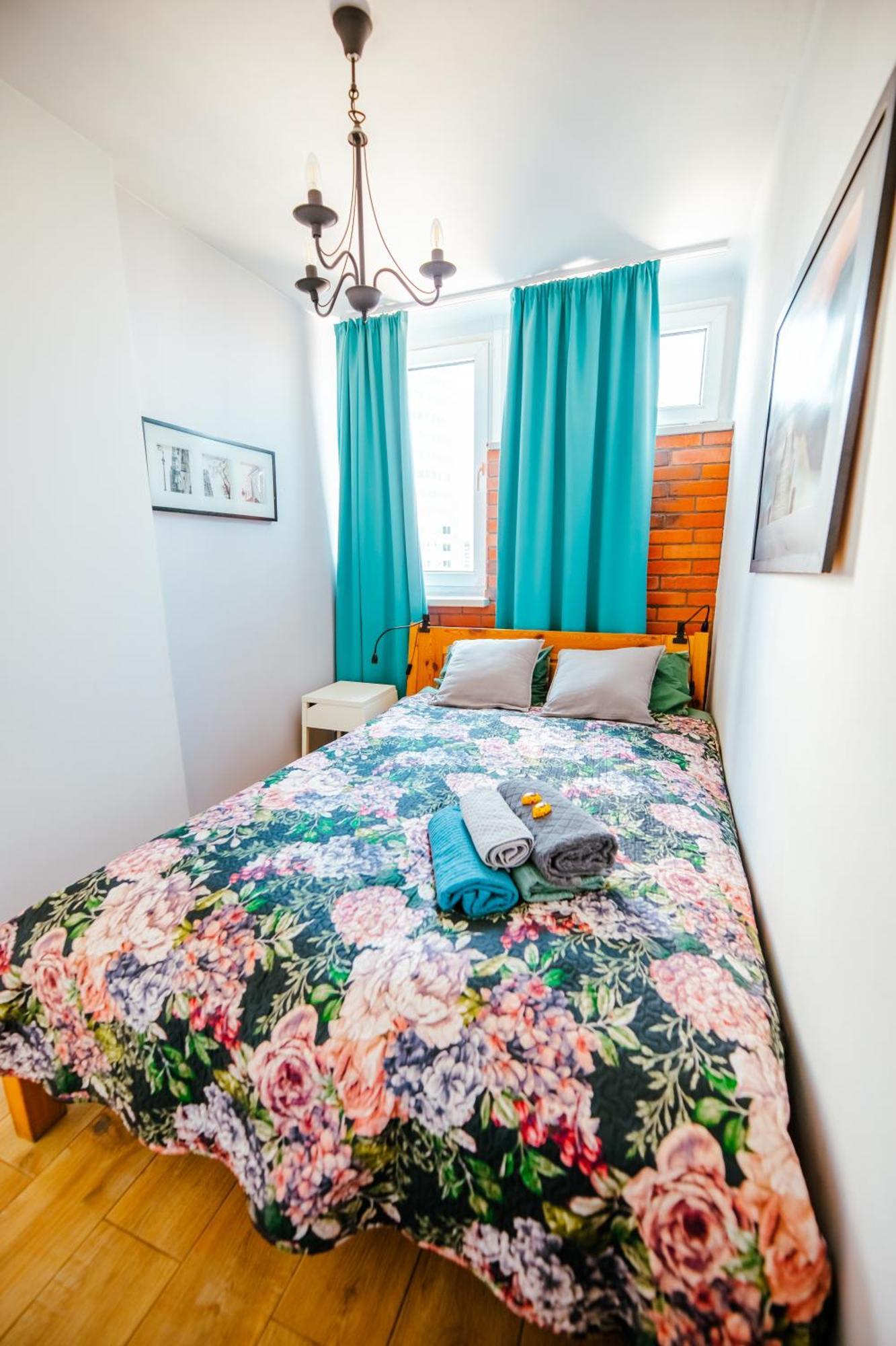 Bright 14Th Floor Central Home With Balcony & Views Varsavia Esterno foto