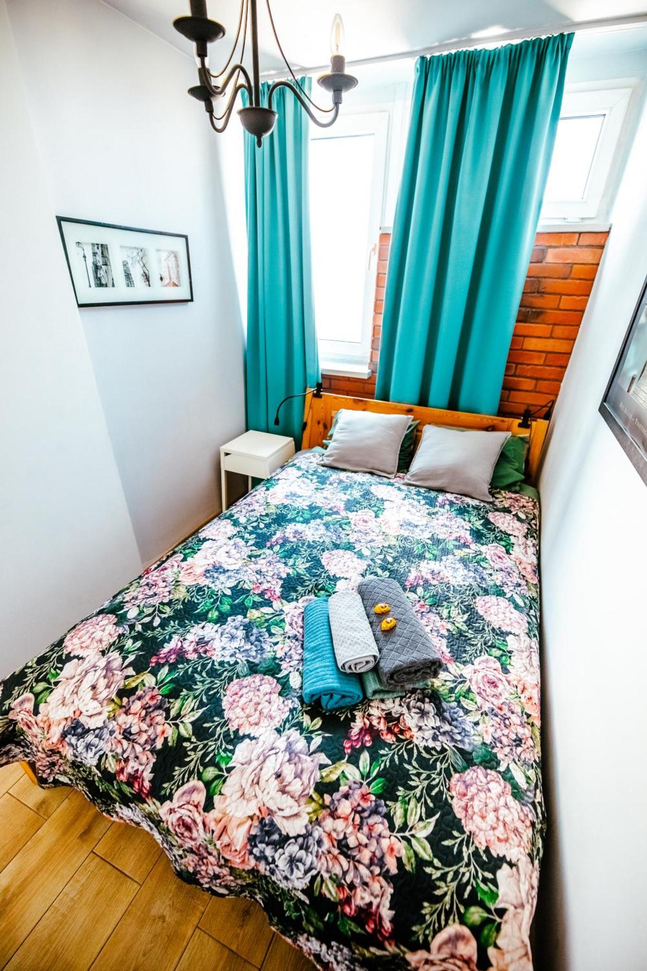 Bright 14Th Floor Central Home With Balcony & Views Varsavia Esterno foto